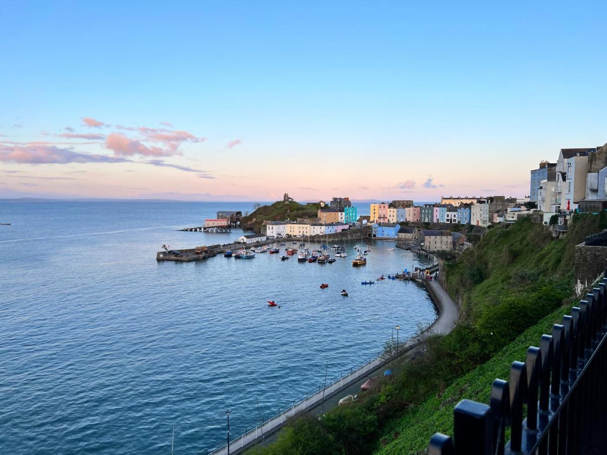 Heathcliff - 5 Bedroom House In Town Centre Tenby Exterior foto